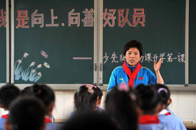 我师兄实在太稳健了在线观看