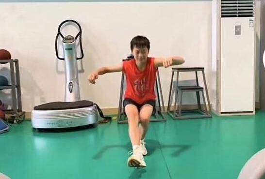 小婷性开放肉日记高h视频